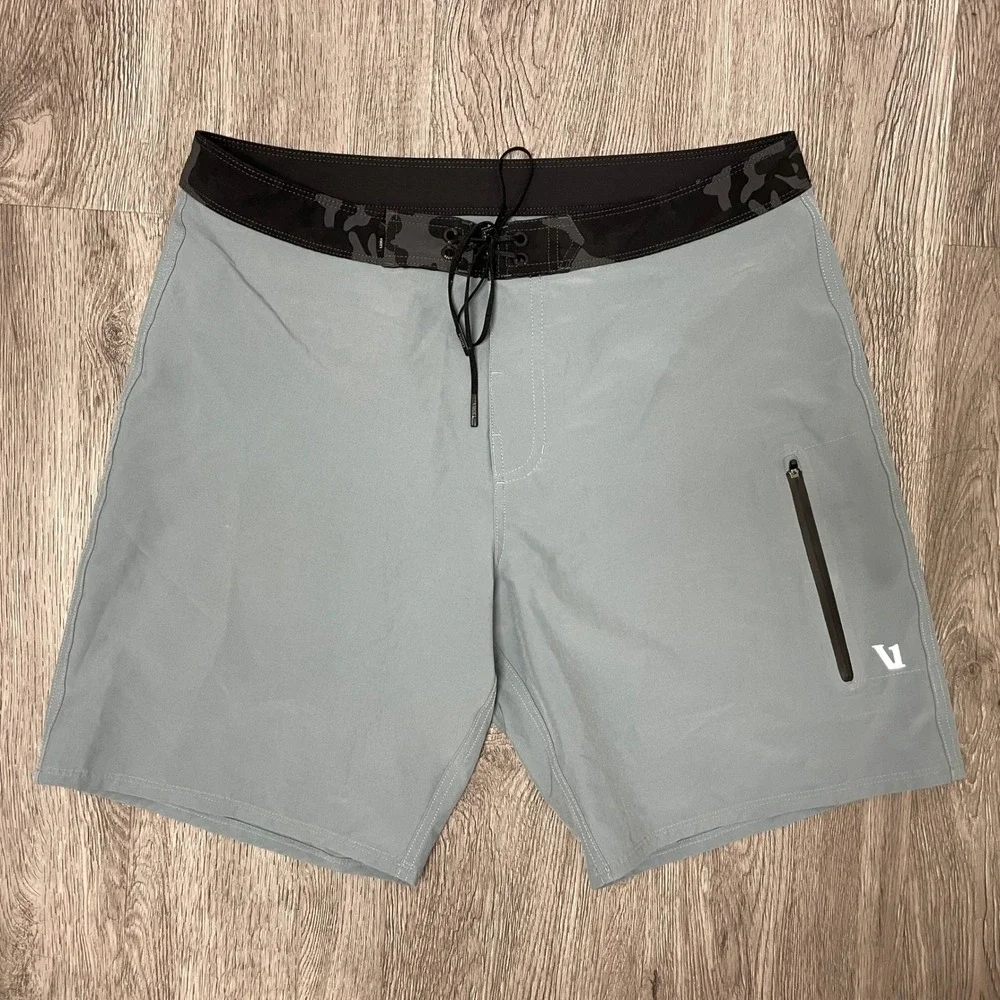 Vuori Shorts Mens 32 Gray Infinity Board Swim Trunks Performance Tech